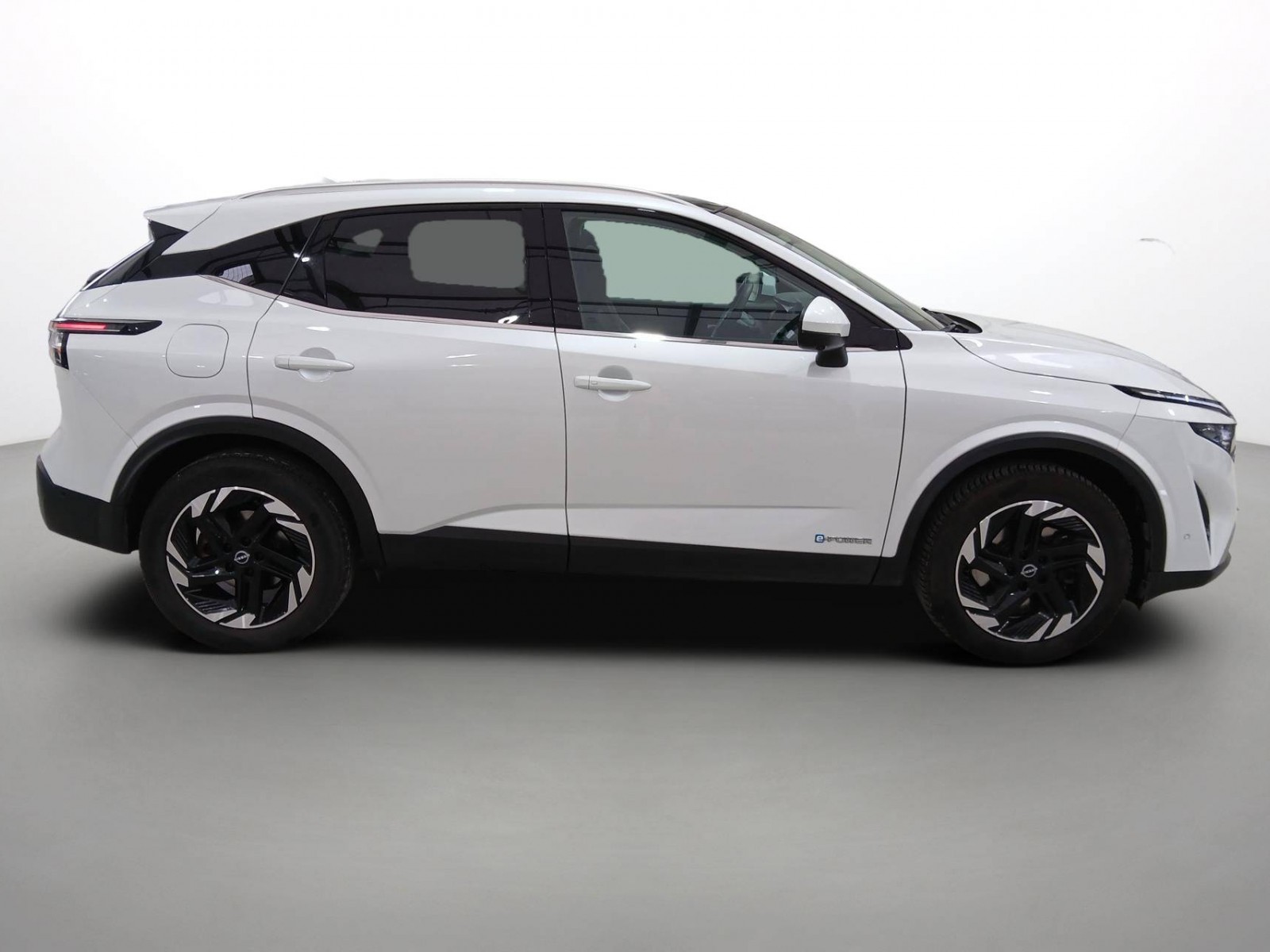 NISSAN - QASHQAI - #870012 - 14