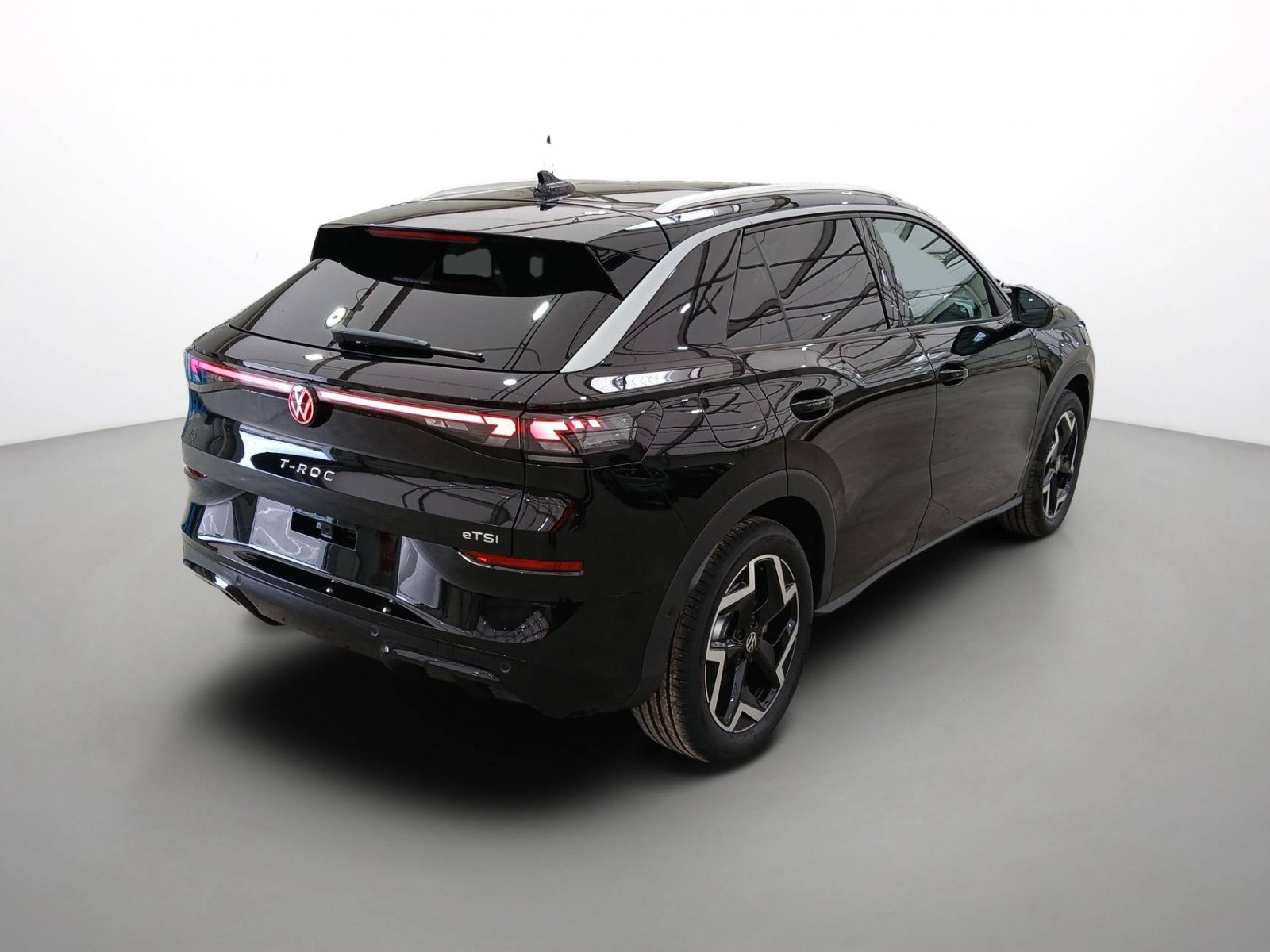 VOLKSWAGEN - T-ROC - #849278 - 2