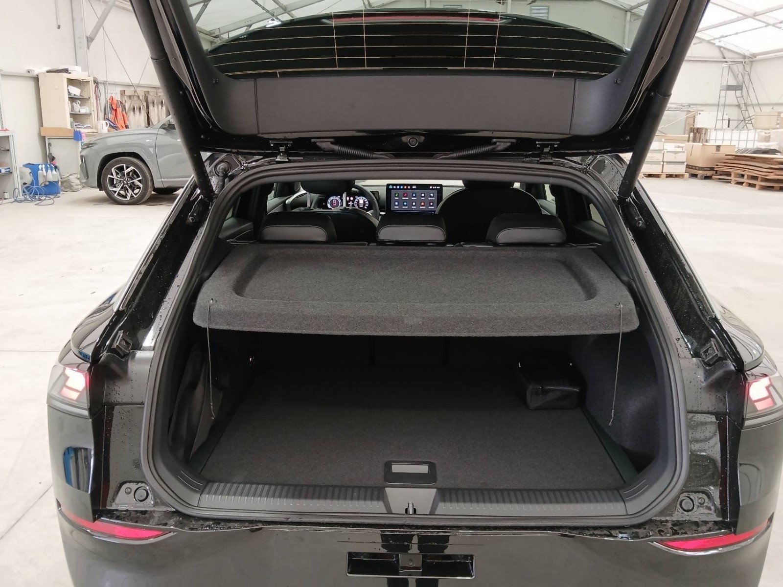 VOLKSWAGEN - T-ROC - #849359 - 12