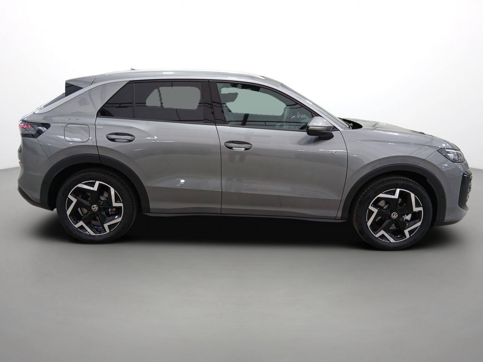 VOLKSWAGEN - T-ROC - #849364 - 15