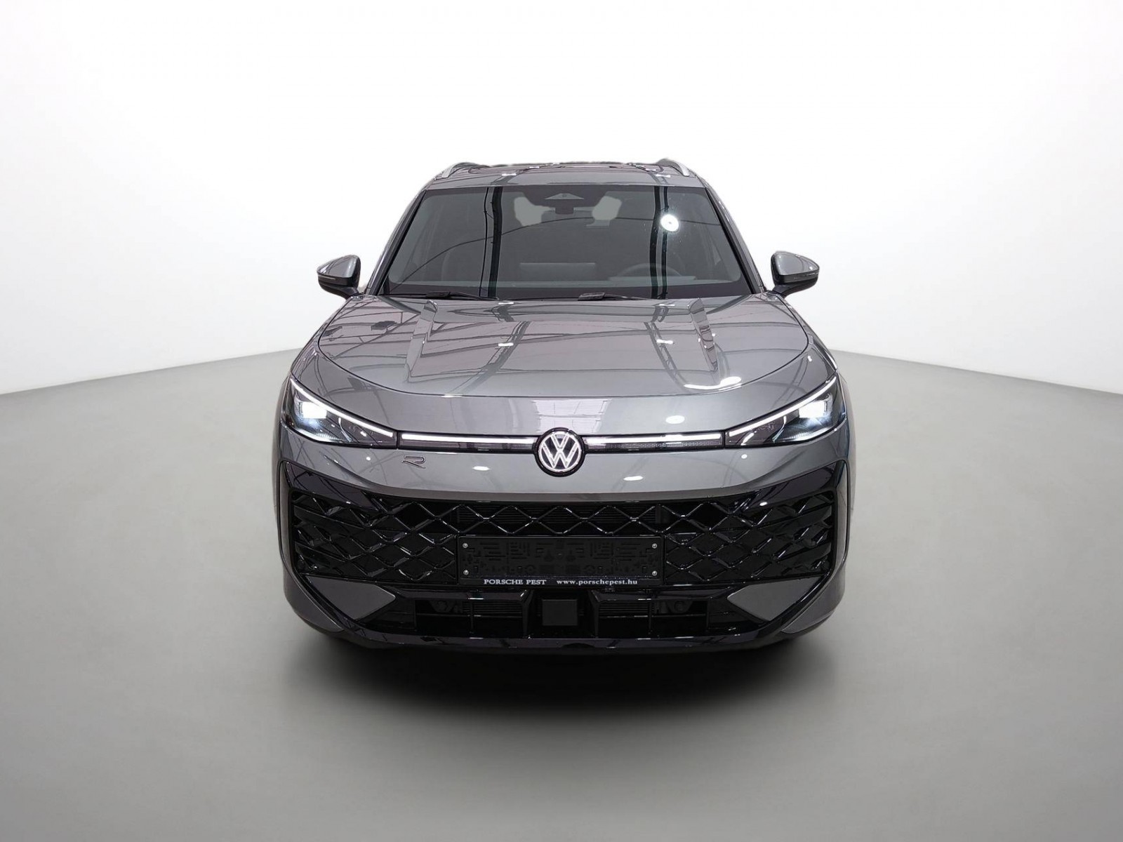 VOLKSWAGEN - T-ROC - #849366 - 4