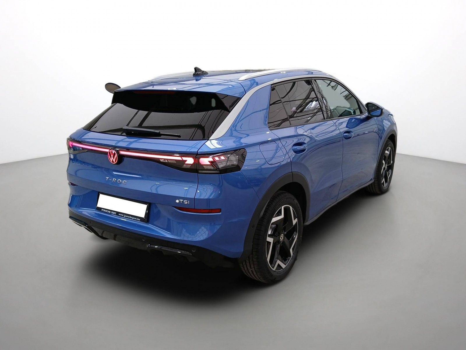 VOLKSWAGEN - T-ROC - #849369 - 3