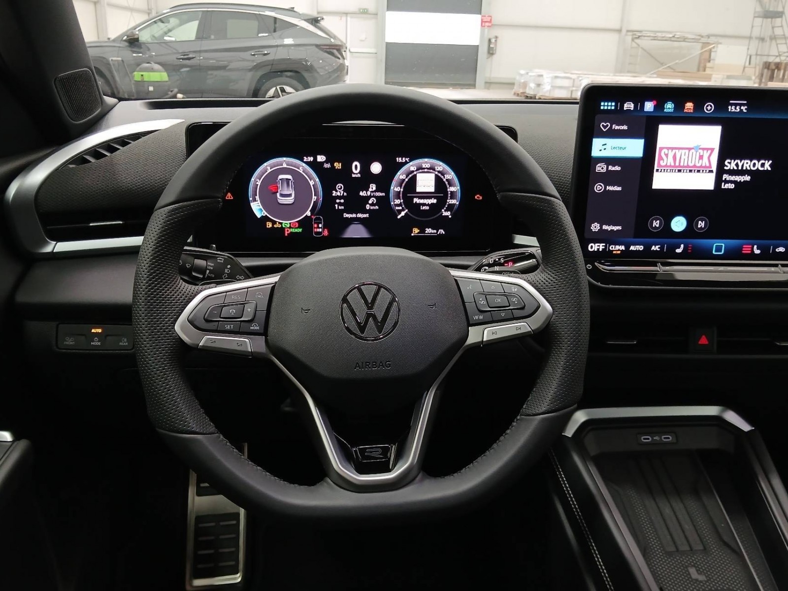 VOLKSWAGEN - T-ROC - #849369 - 10