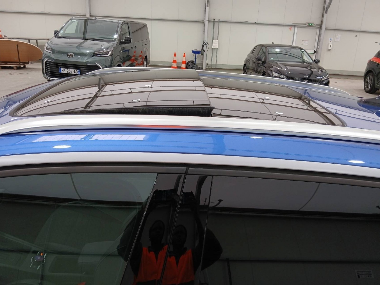 VOLKSWAGEN - T-ROC - #849369 - 13