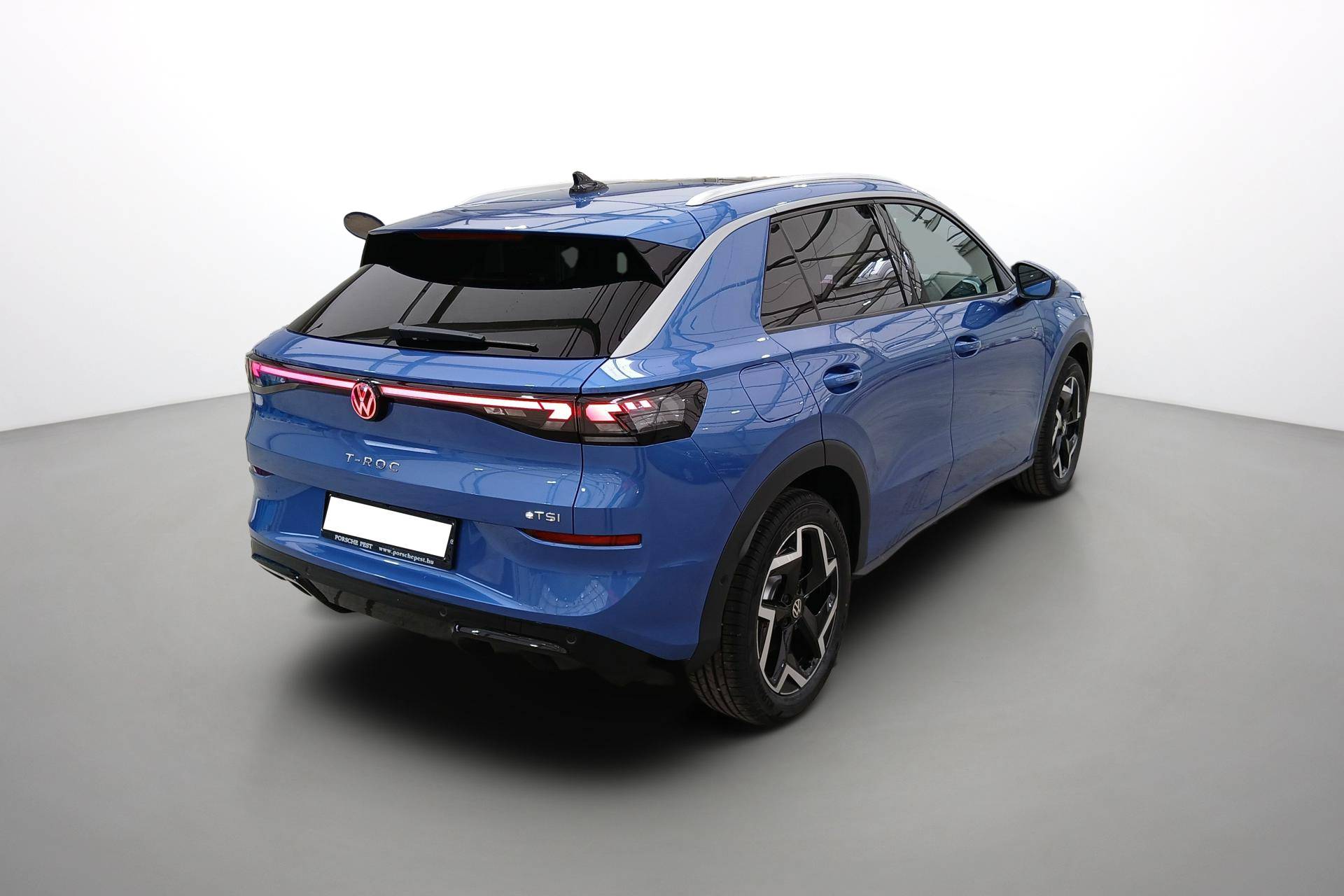 Image véhicule  VOLKSWAGEN T-ROC (7)