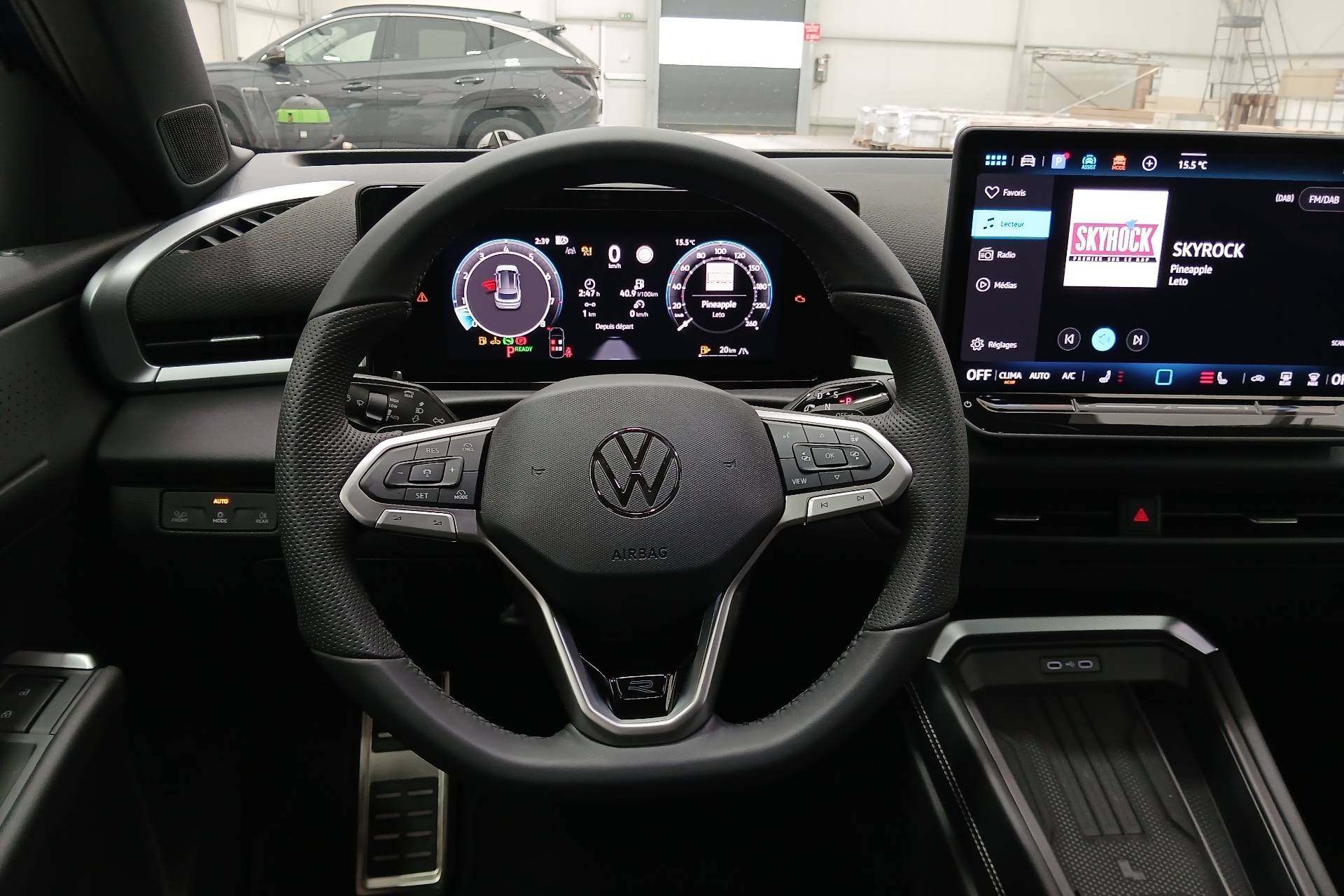 Image véhicule  VOLKSWAGEN T-ROC (14)