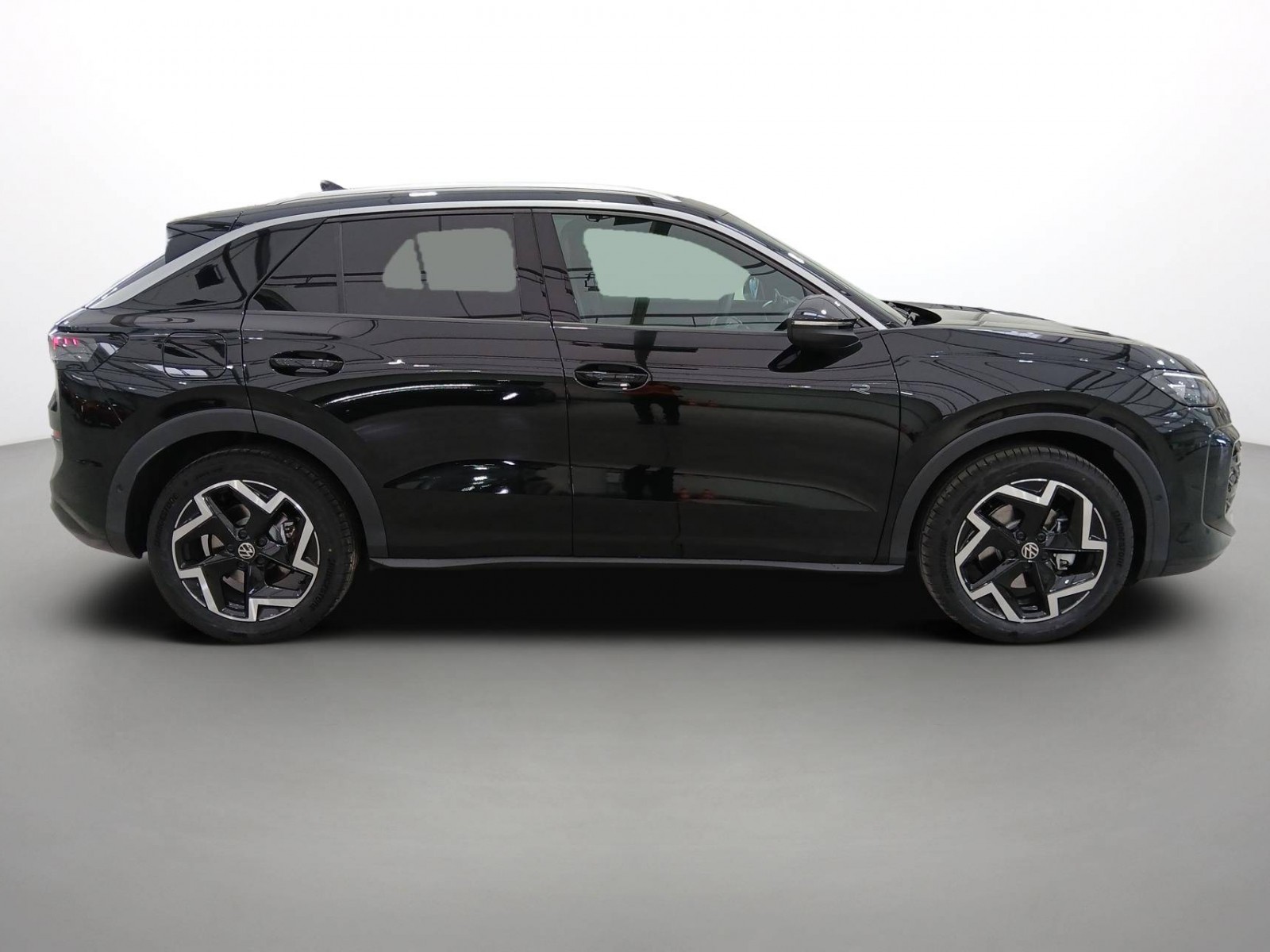VOLKSWAGEN - T-ROC - #855223 - 15