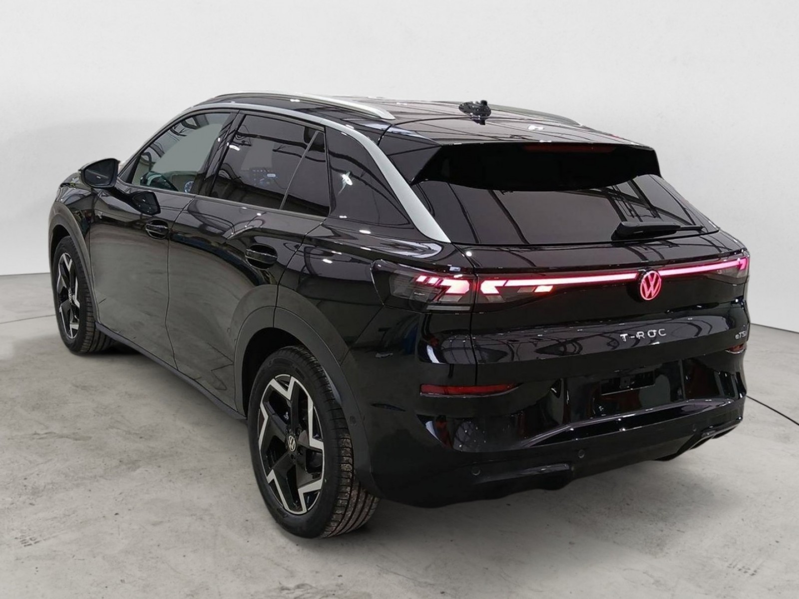 VOLKSWAGEN - T-ROC - #855227 - 19