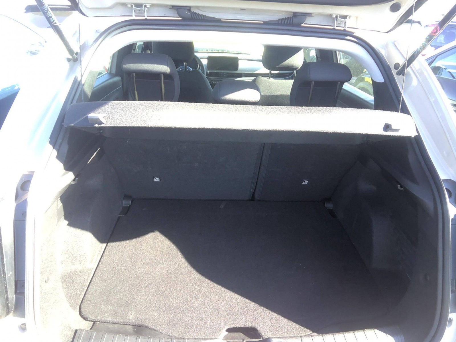 FIAT - 600 - #877085 - 6