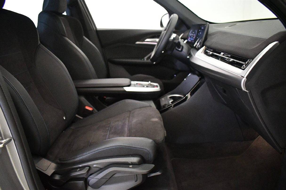 Image véhicule  BMW X1 U11 (6)