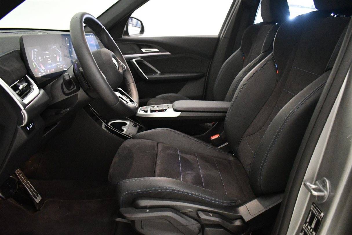 Image véhicule  BMW X1 U11 (5)