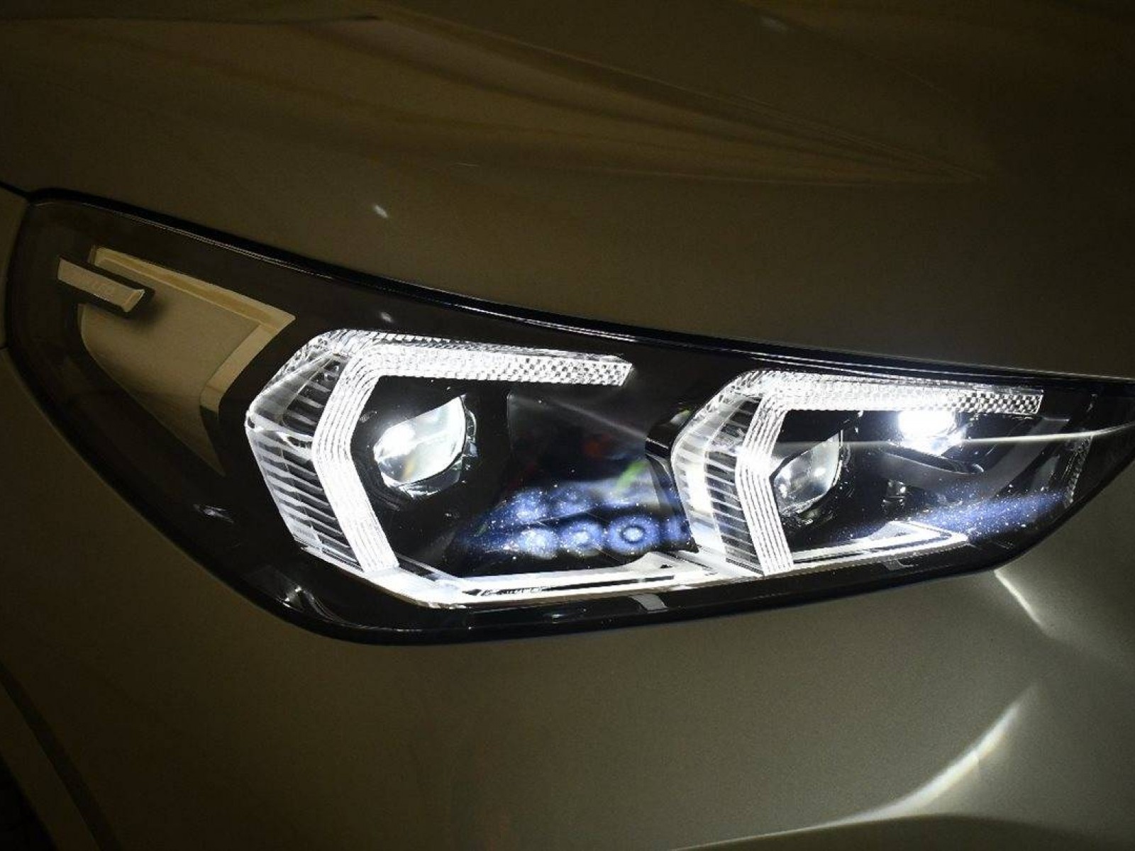 BMW - X1 U11 - #877217 - 11