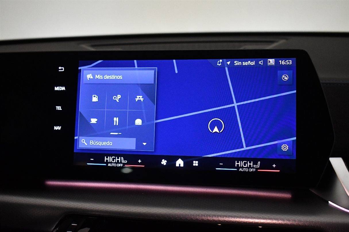 Image véhicule  BMW X1 U11 (12)