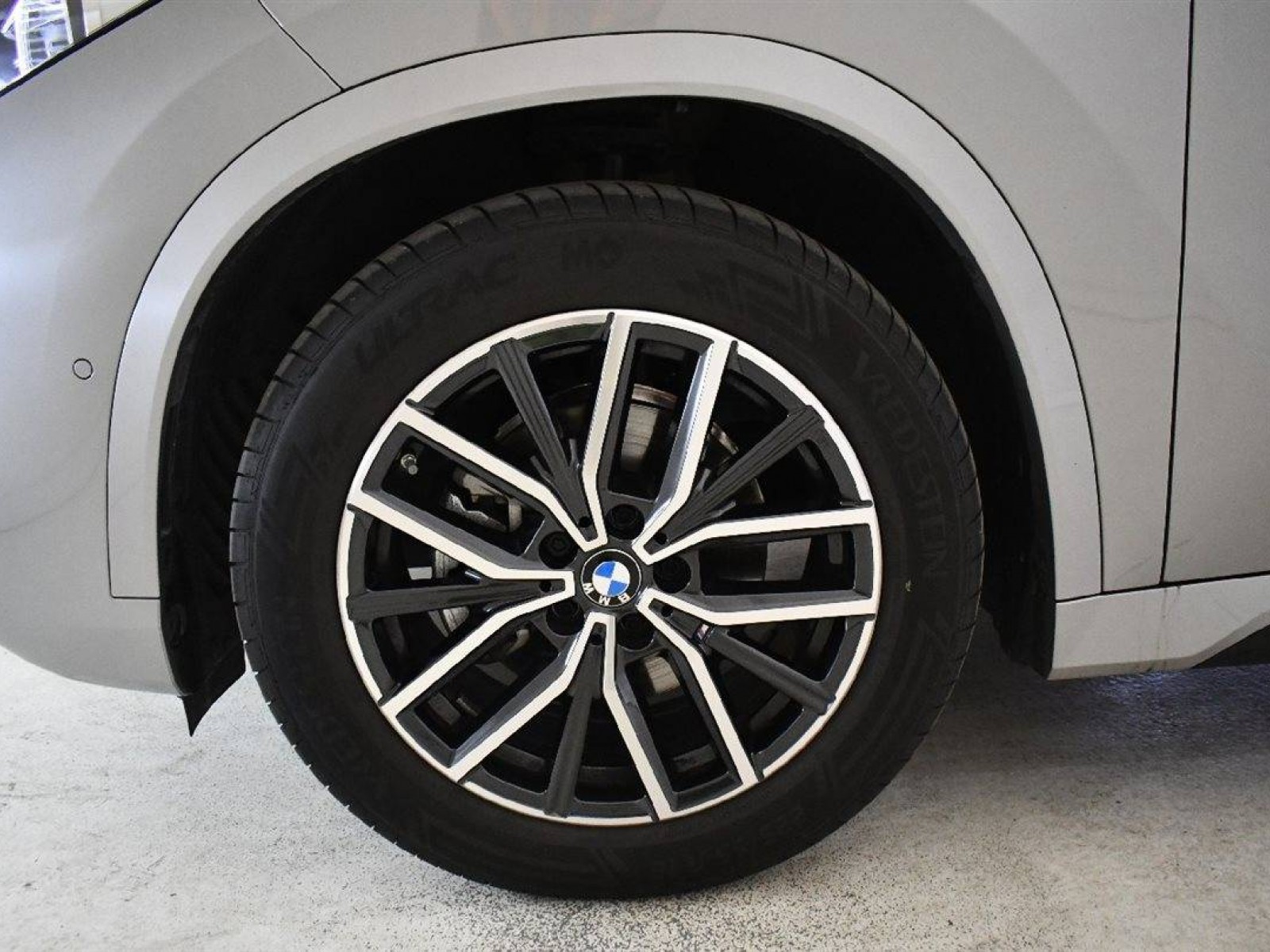 BMW - X1 U11 - #877217 - 14