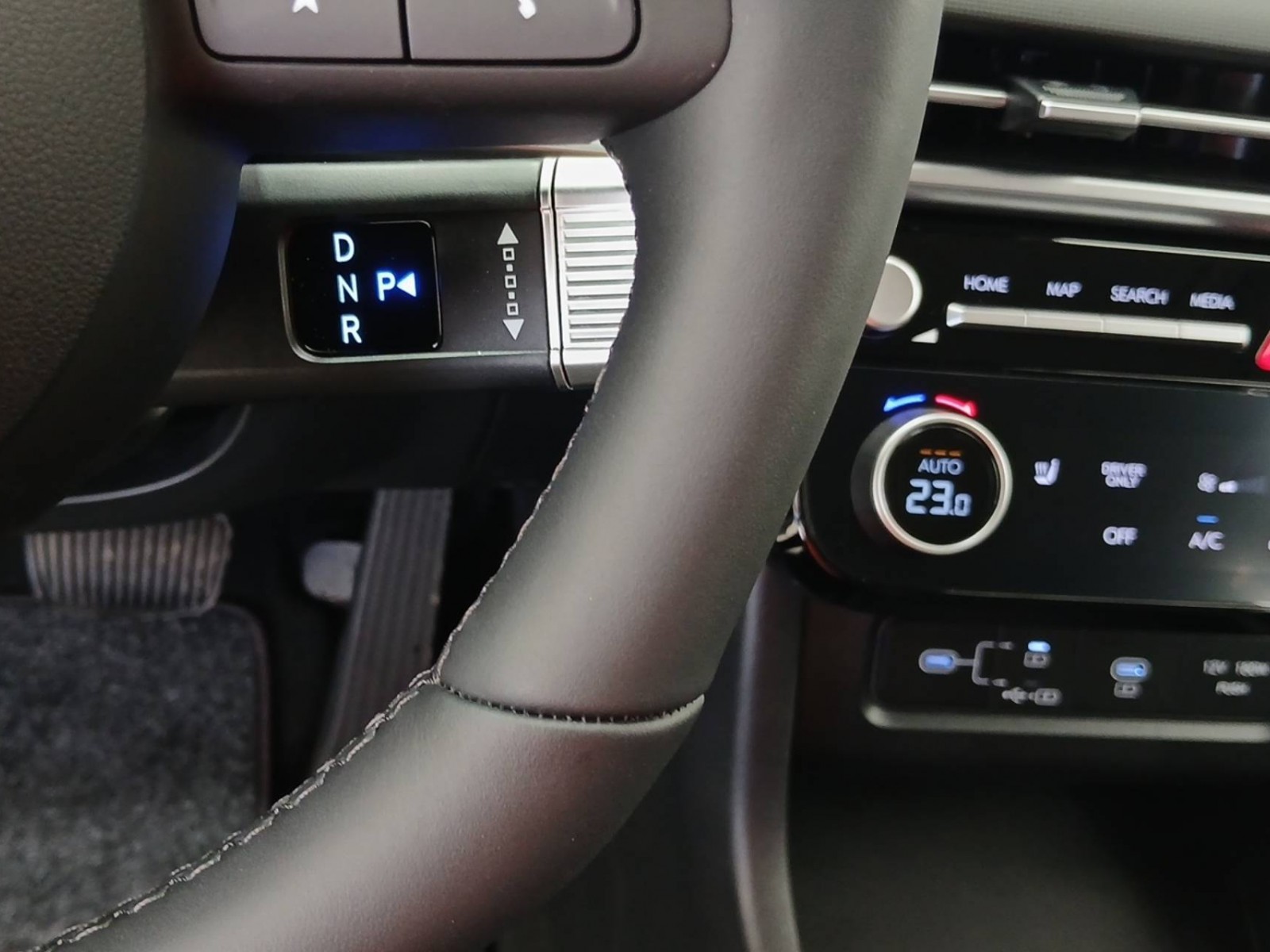 HYUNDAI - TUCSON - #869155 - 13