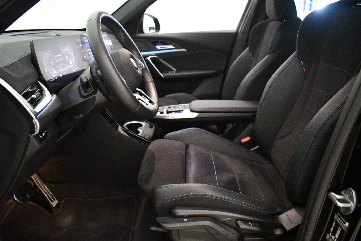 Image véhicule  BMW X1 U11 (7)
