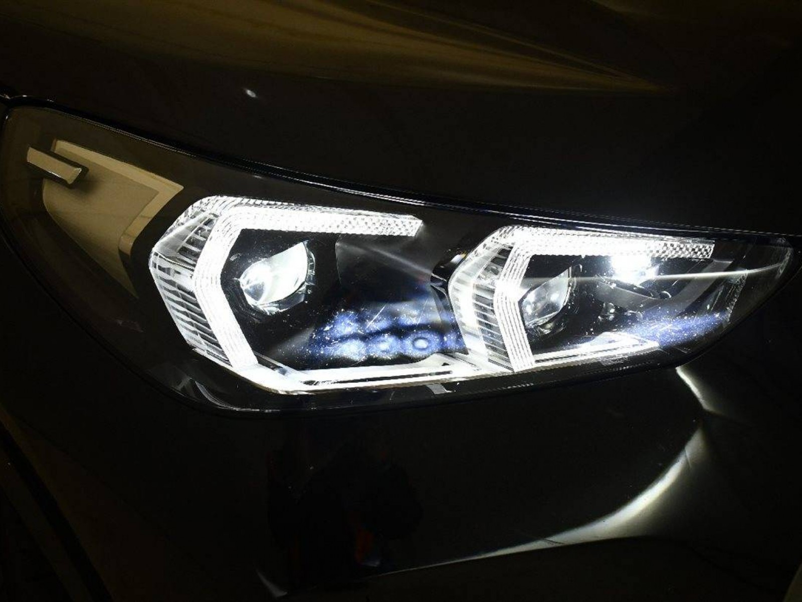 BMW - X1 U11 - #877227 - 12