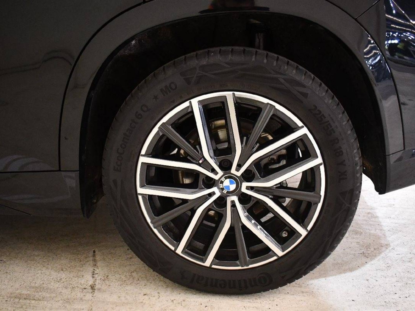 BMW - X1 U11 - #877227 - 15