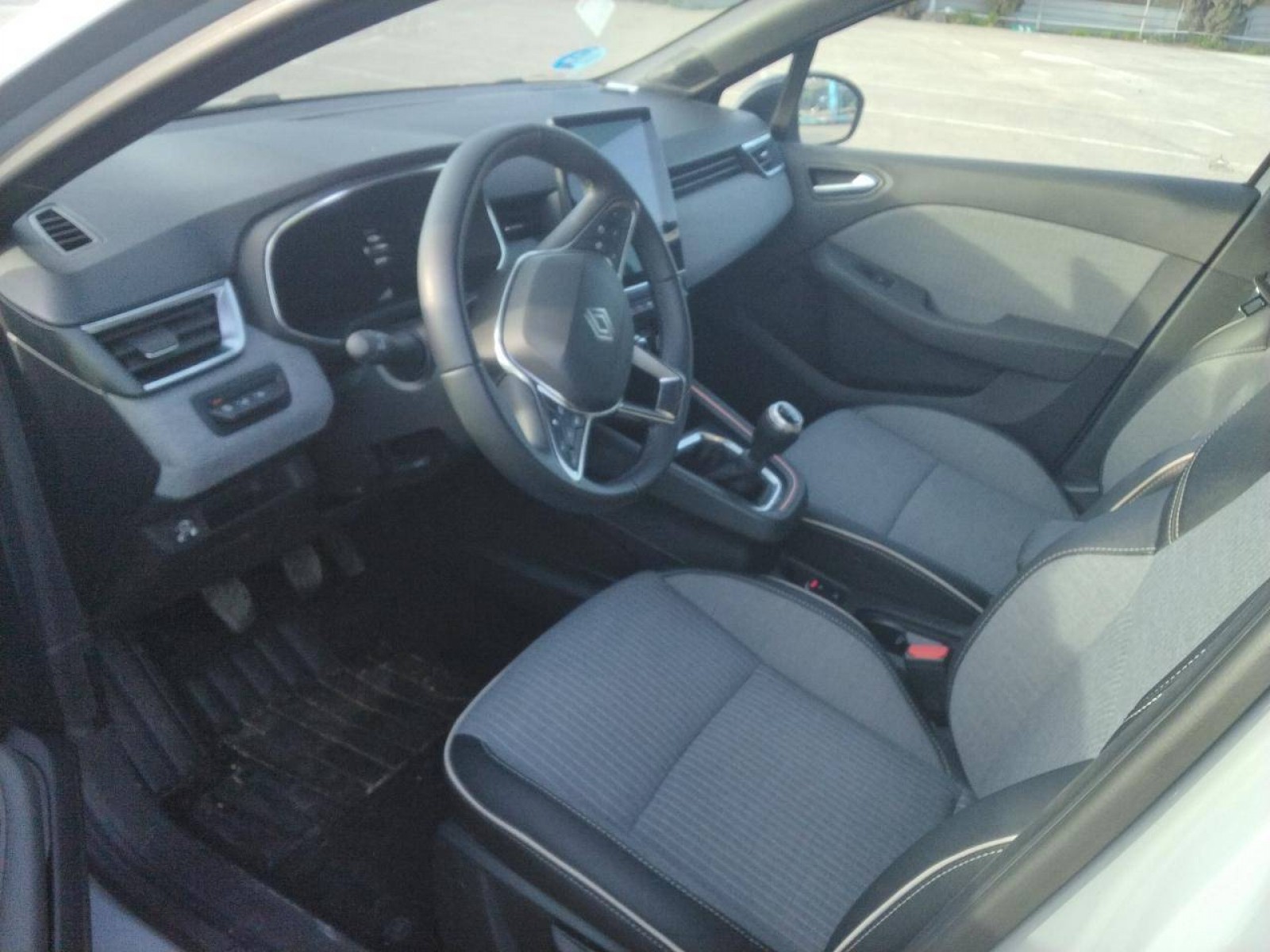 RENAULT - CLIO V - #877278 - 5