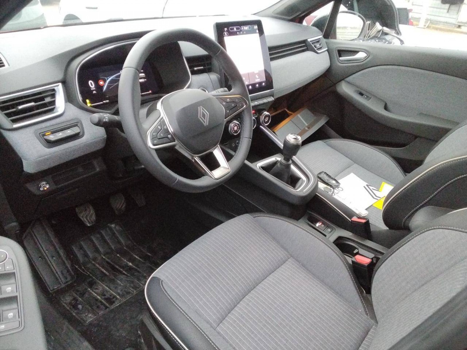 RENAULT - CLIO V - #877280 - 5