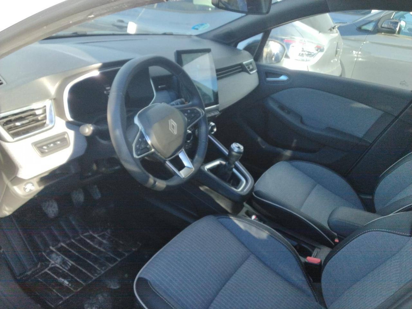 RENAULT - CLIO V - #877279 - 4