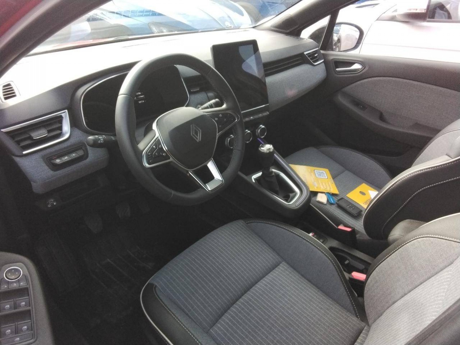 RENAULT - CLIO V - #877508 - 4