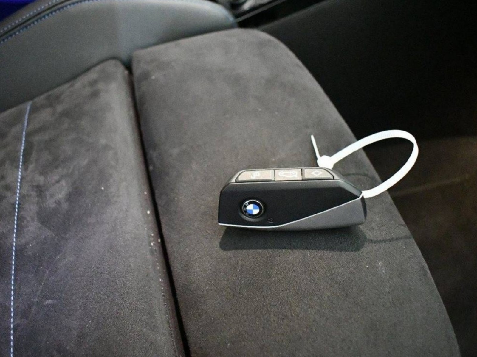 BMW - X1 U11 - #877227 - 31