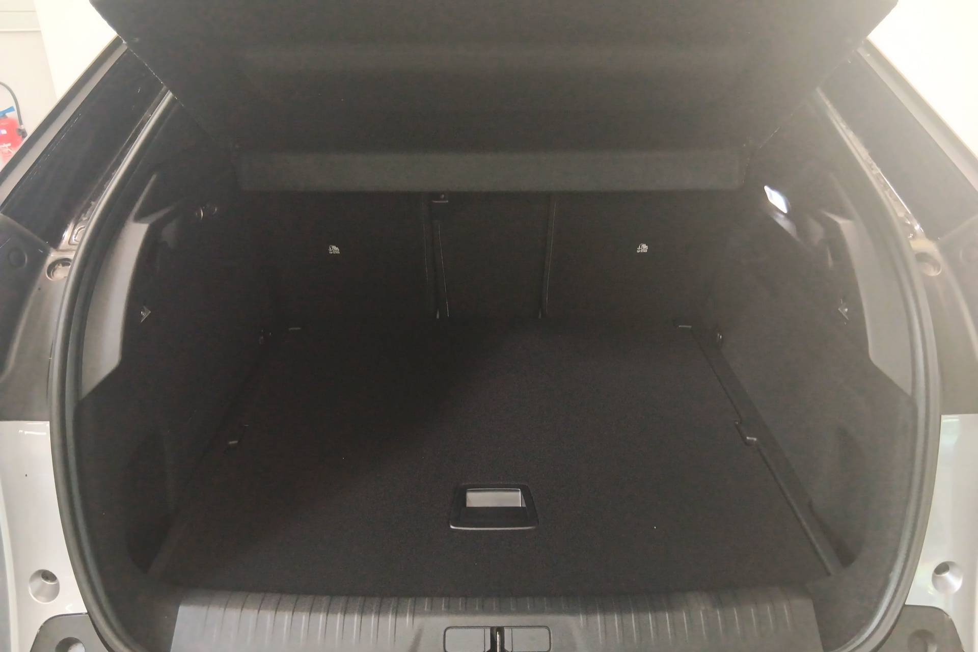 Image véhicule  PEUGEOT 3008 (16)