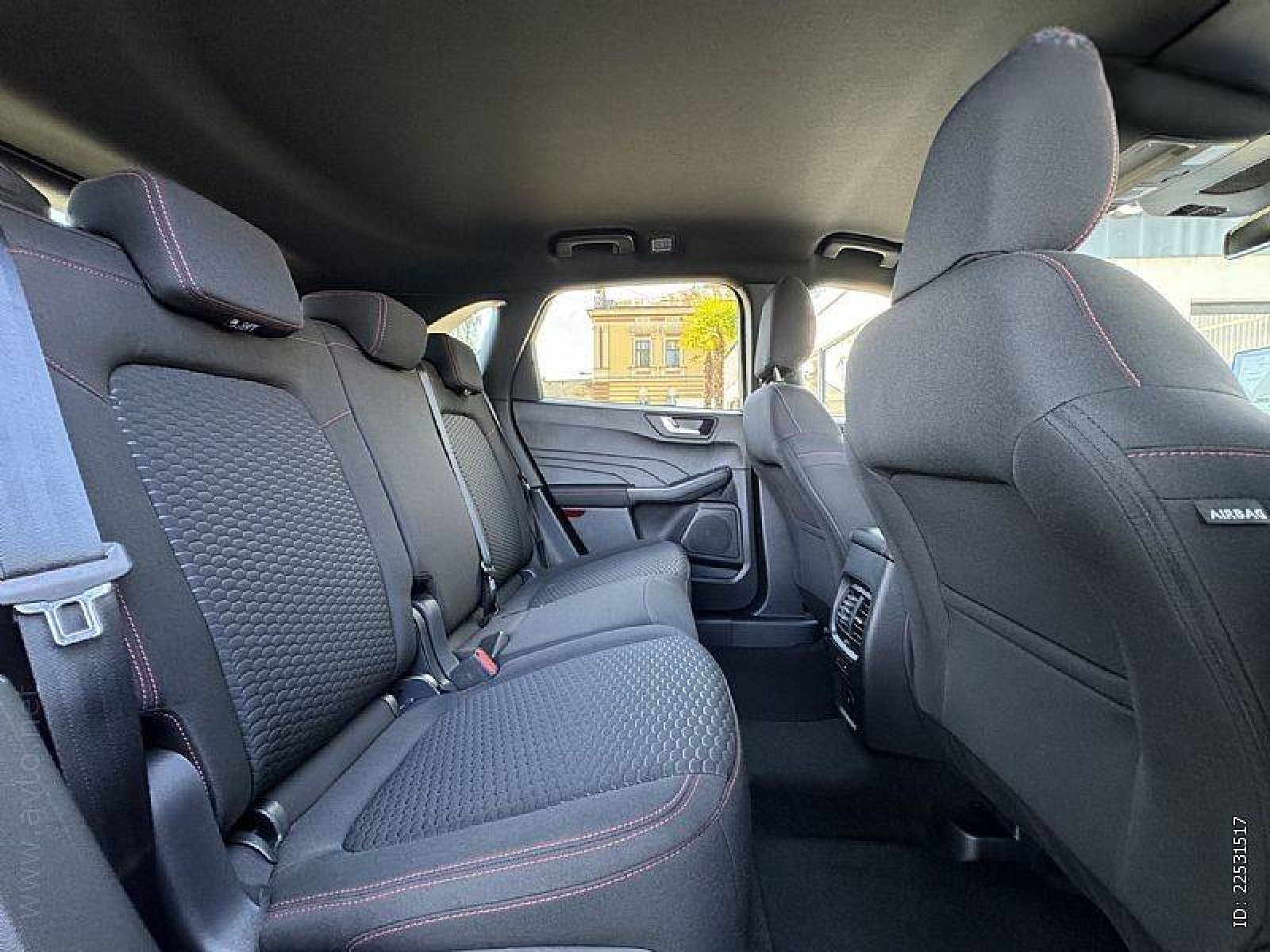 FORD - KUGA - #877619 - 6