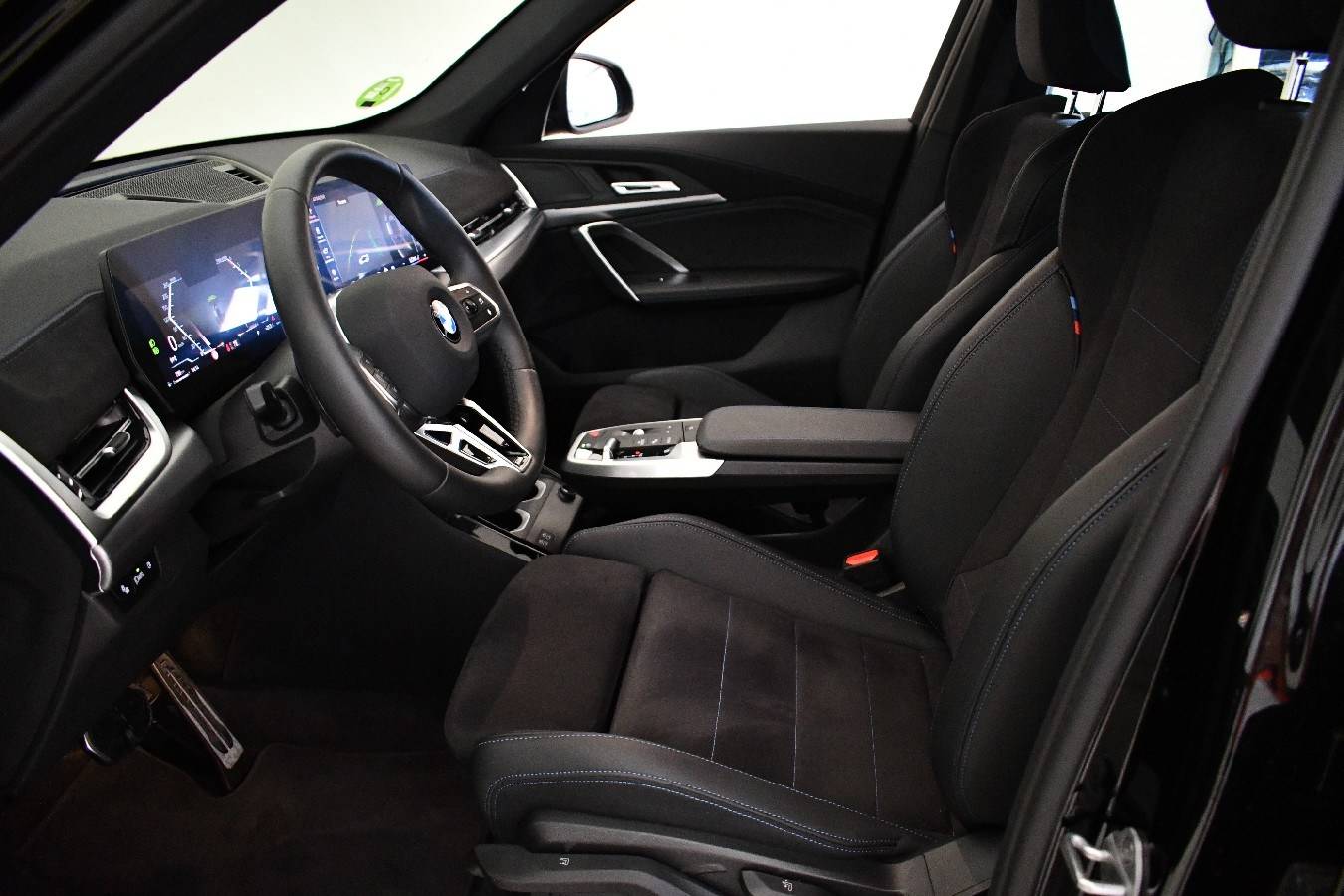 Image véhicule  BMW X1 U11 (6)
