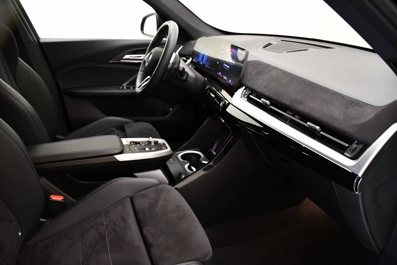 Image véhicule  BMW X1 U11 (4)