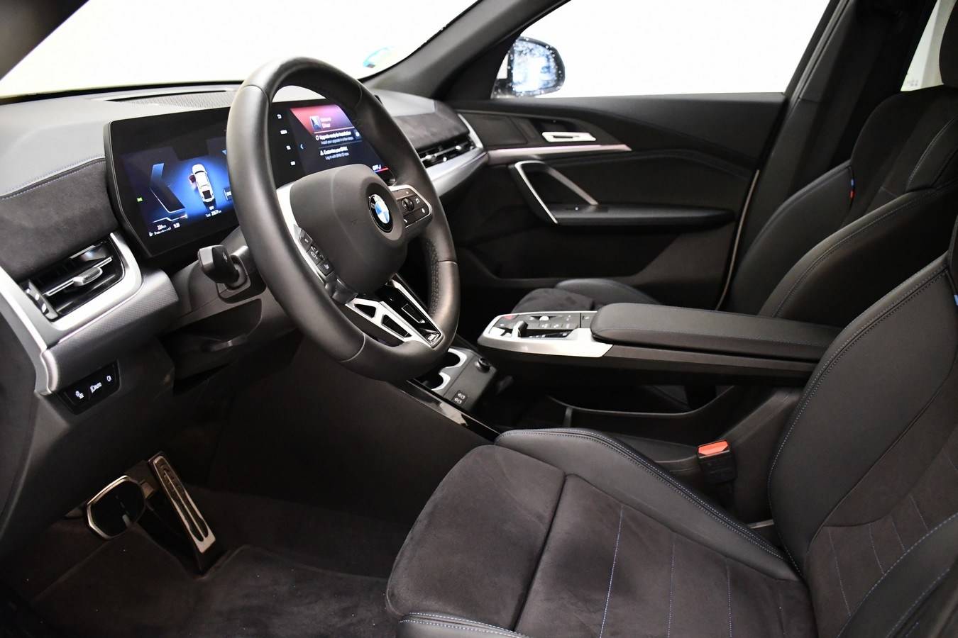 Image véhicule  BMW X2 U10 (5)