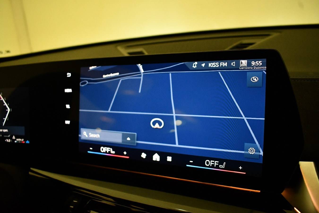 Image véhicule  BMW X1 U11 (13)