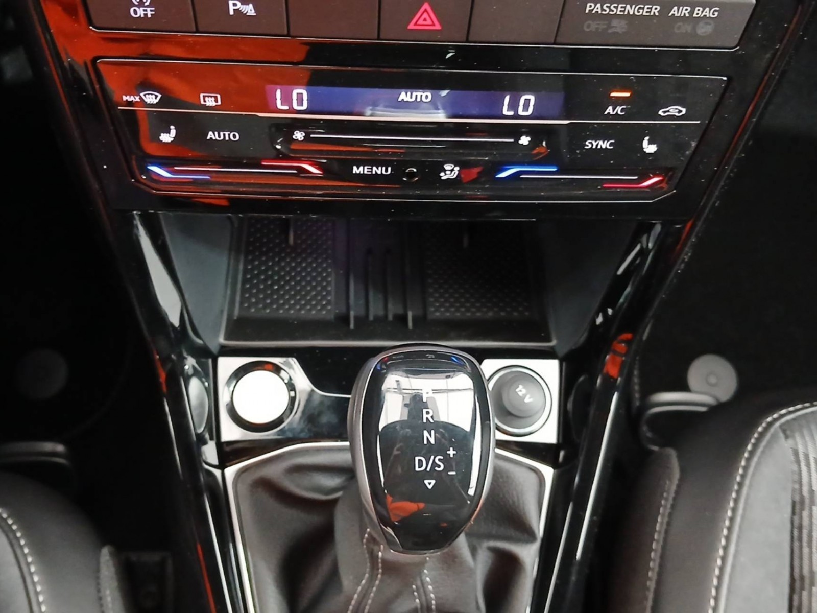 VOLKSWAGEN - T-CROSS - #875715 - 13