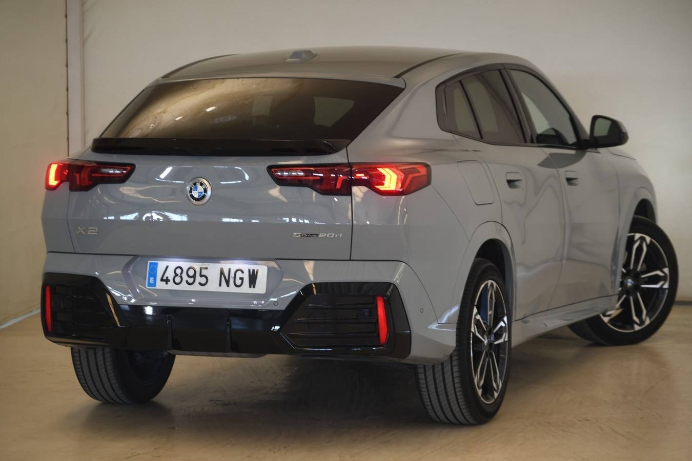 Image véhicule  BMW X2 U10 (2)