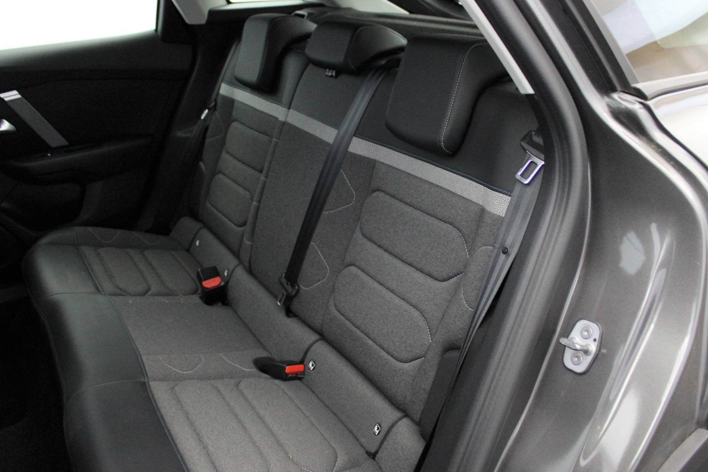 Image véhicule  CITROEN C4 (19)